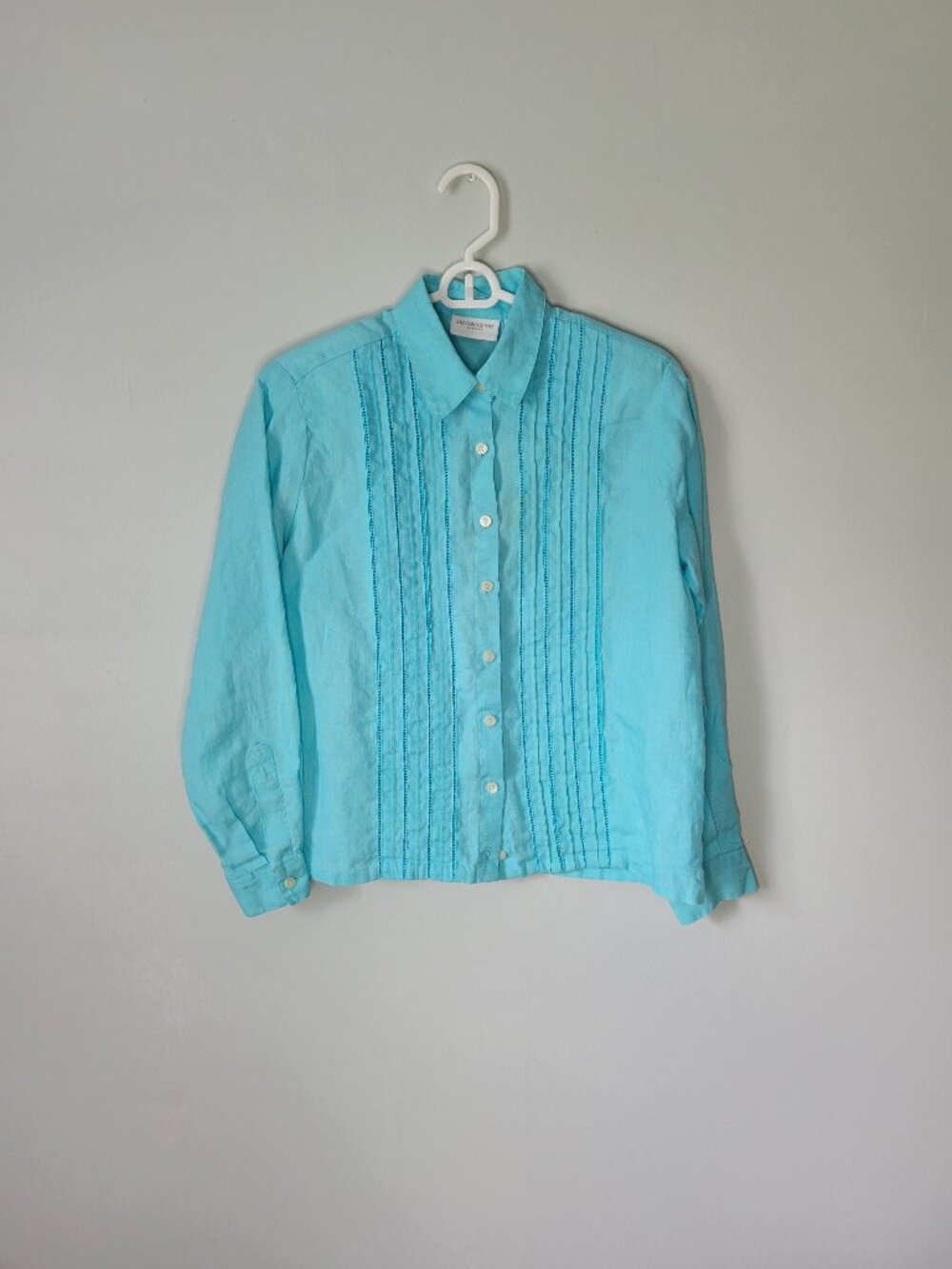 Liz Claiborne Lizsport Linen Aqua Long Sleeve Women's Small Button Down Blouse.